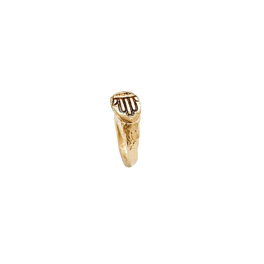 HAMSA SIGNET Pinky Ring