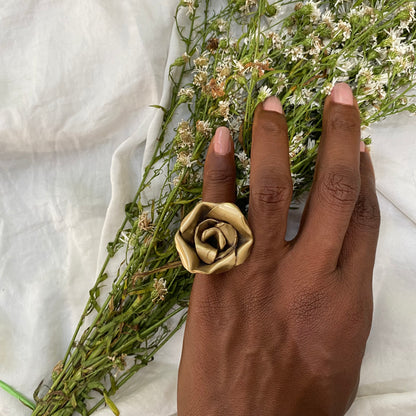 BE THE ROSE Flower Pinky Ring