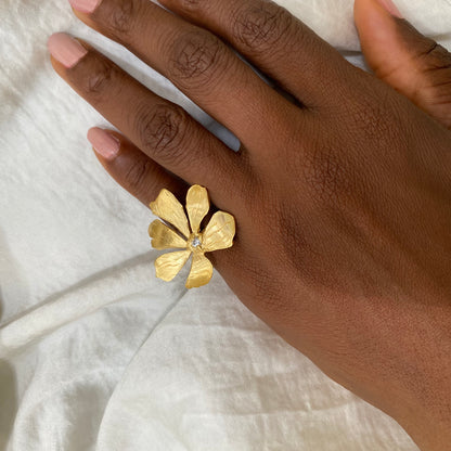 FLOWERS FOLLOW THE SUN Flower Pinky Ring