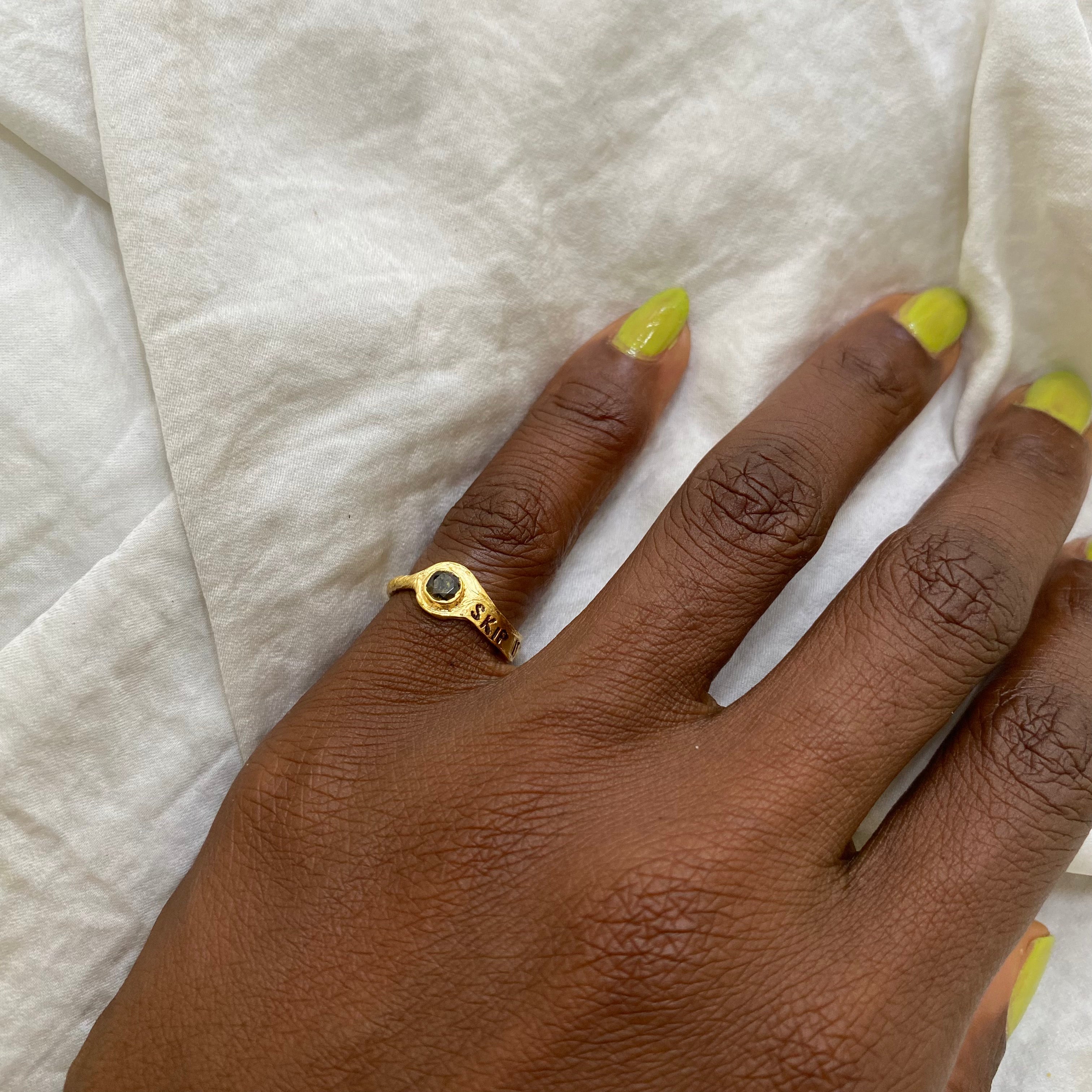 SKIP IT Crystal Pinky Ring